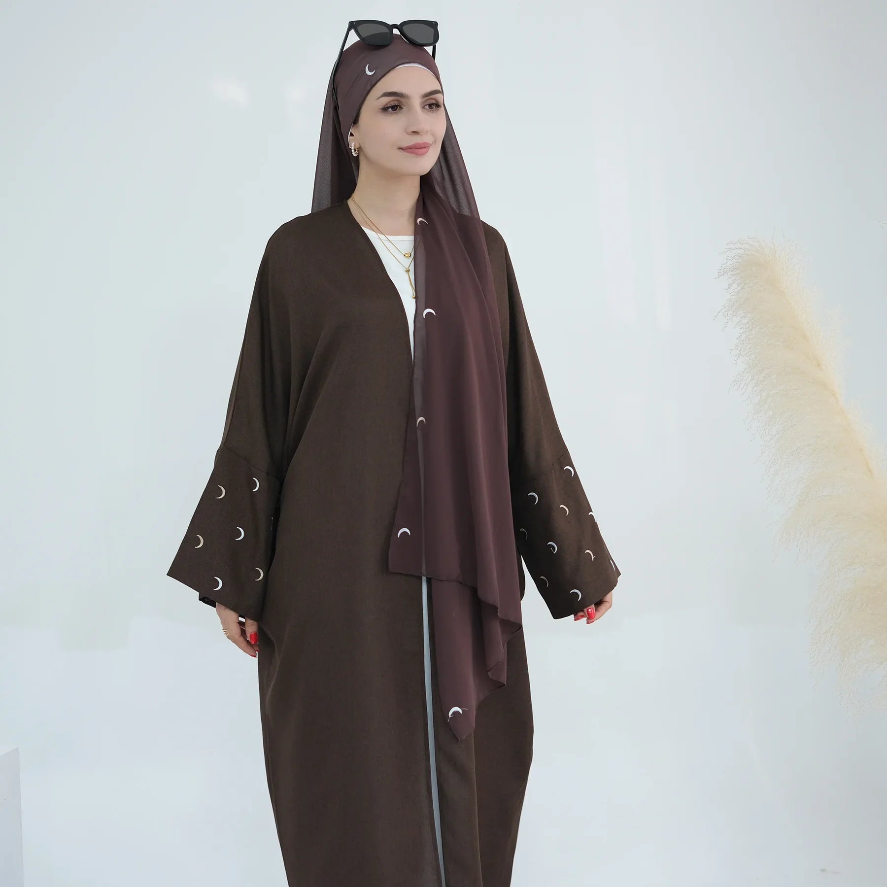 Women's Arabian Polyester Full Sleeve Solid Pattern Casual Abaya