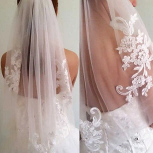 Women's Polyester Cut Edge One-Layer Trendy Bridal Wedding Veils