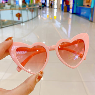 Kid's Polycarbonate Frame Heart Shaped Retro UV400 Sunglasses