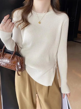 Women's Polyester O-Neck Full Sleeves Solid Pattern Sweater