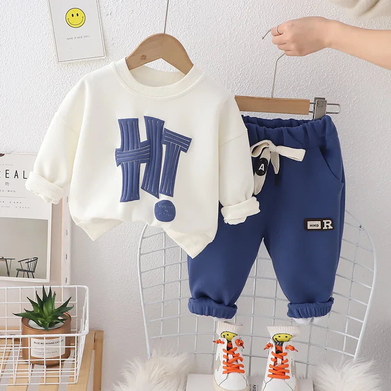 Baby's O-Neck Cotton Full Sleeve Pullover Closure Two-Piece Suit