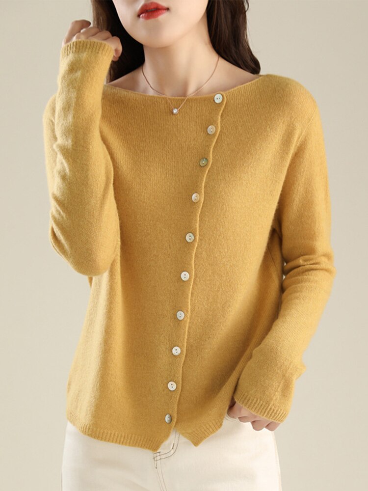 Women's Acrylic O-Neck Single Breasted Closure Casual Sweater