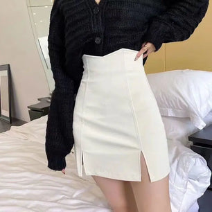 Women's Polyester High Waist Solid Pattern Casual Wear Skirts