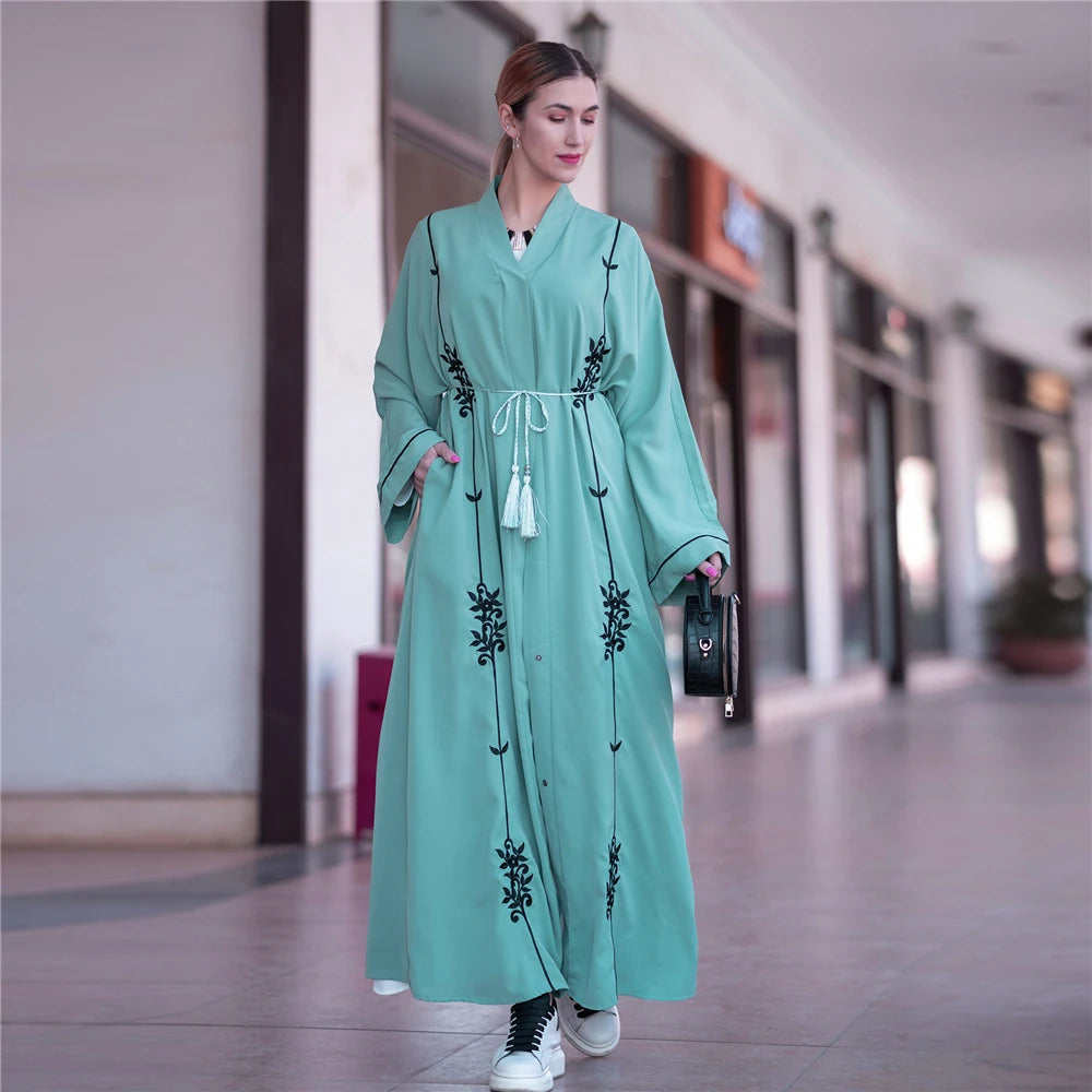 Women's Arabian Polyester Full Sleeve Embroidery Casual Abaya