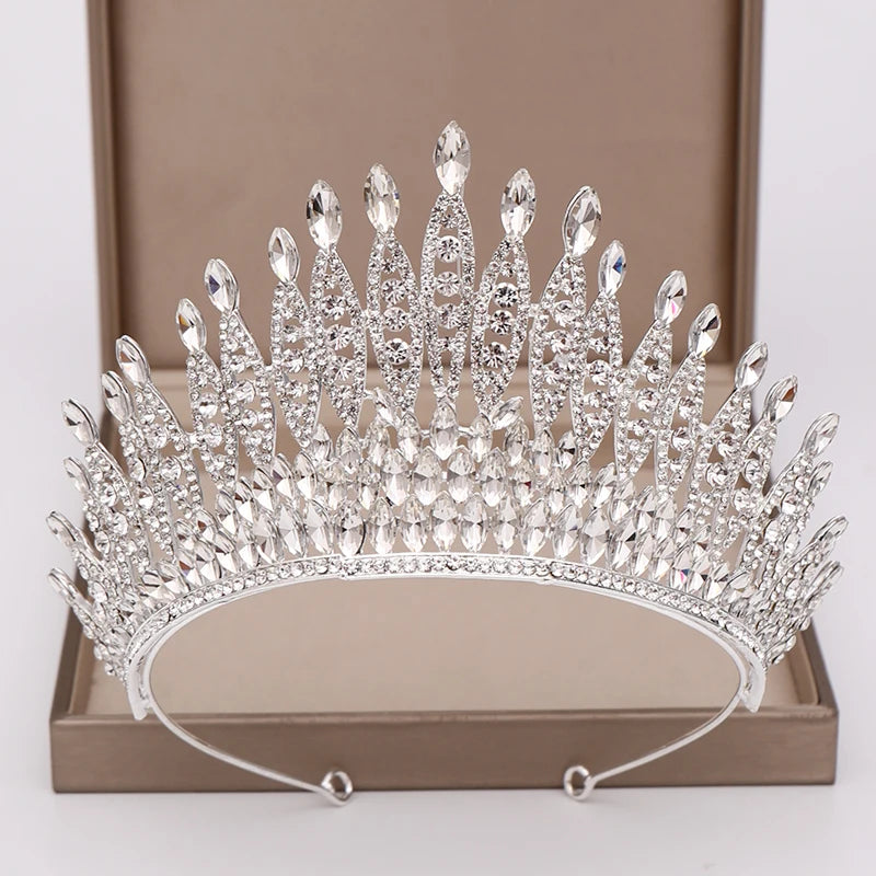 Women's Zinc Alloy Water Drop Pattern Tiaras Bridal Wedding Crown