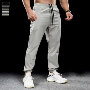 Men's Polyester Drawstring Closure Quick-Drying Gymwear Trousers