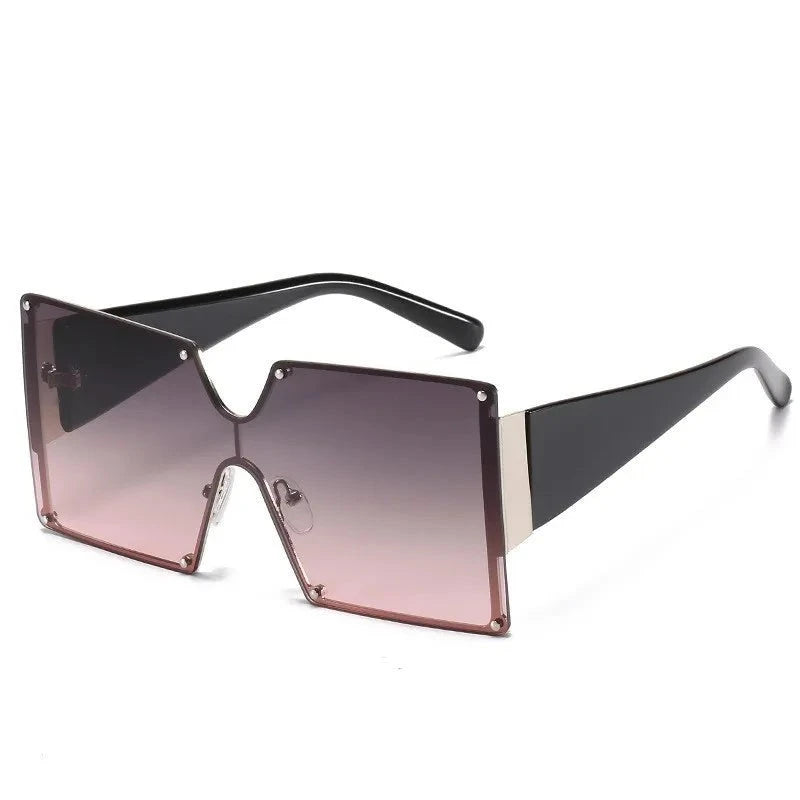 Women's Polycarbonate Frame Square Shaped UV400 Trendy Sunglasses