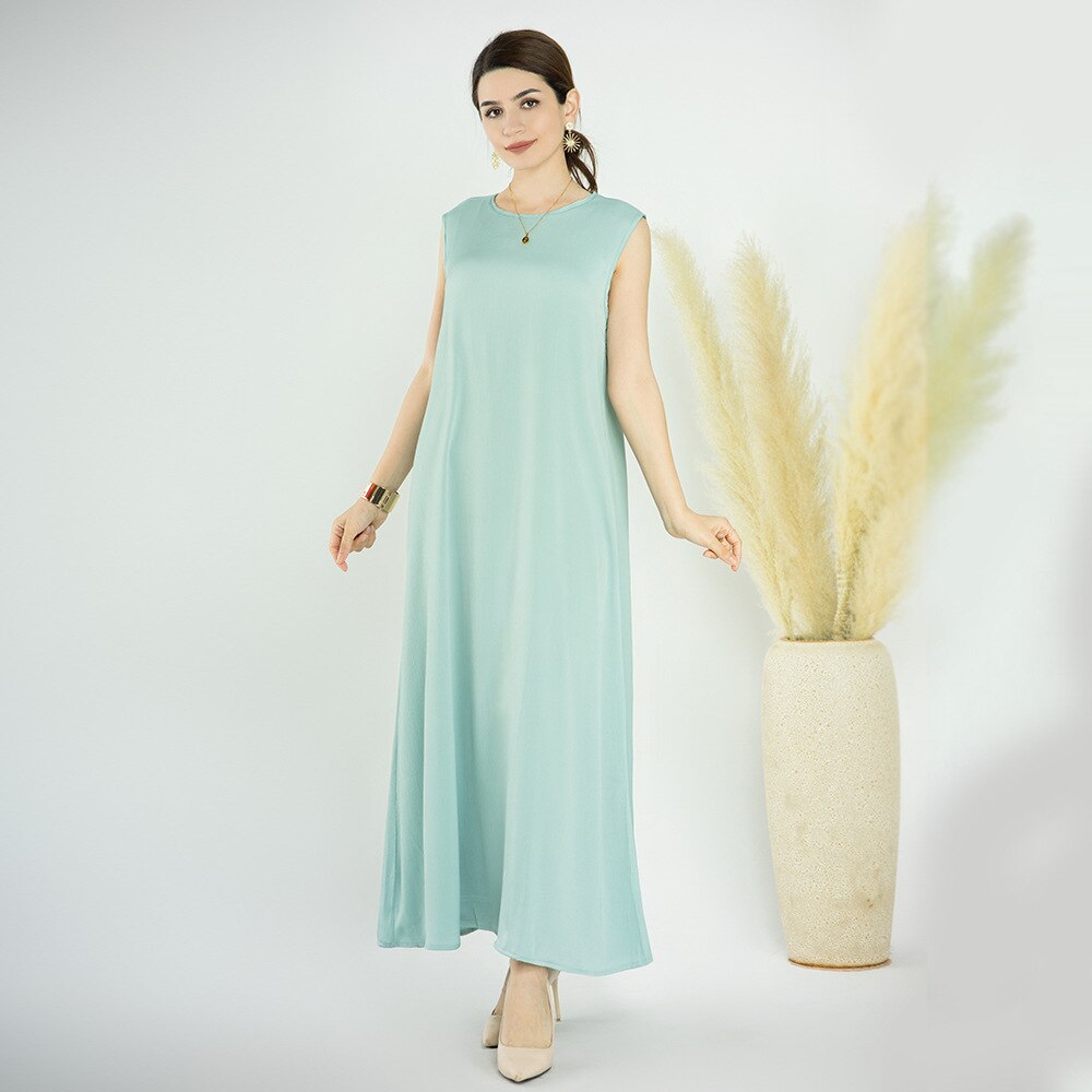 Women's Arabian O-Neck Polyester Sleeveless Casual Wear Dresses