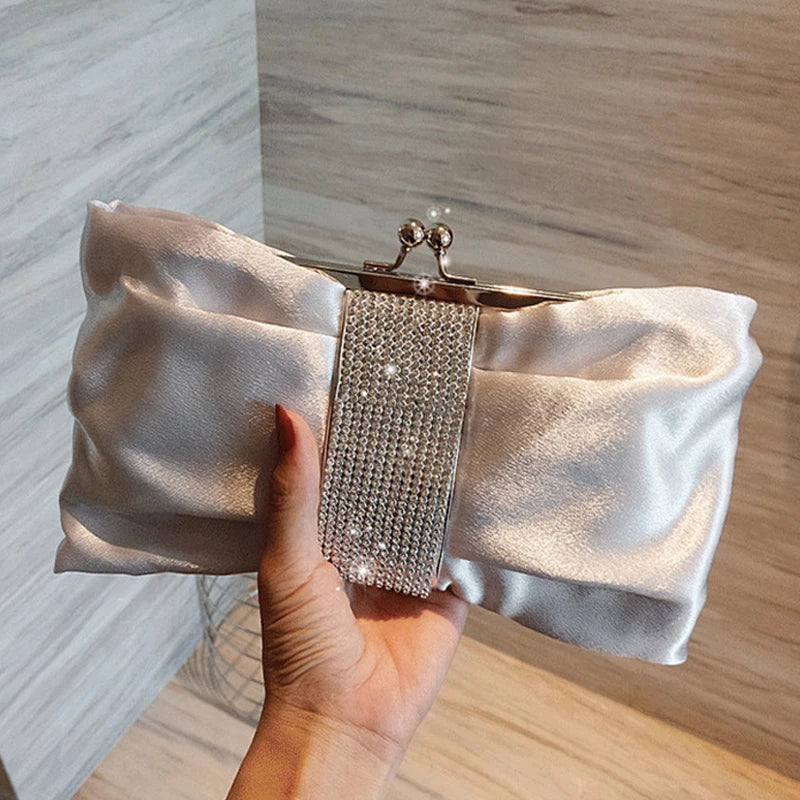 Women's Silk Hasp Closure Sequined Pattern Classic Wedding Clutch