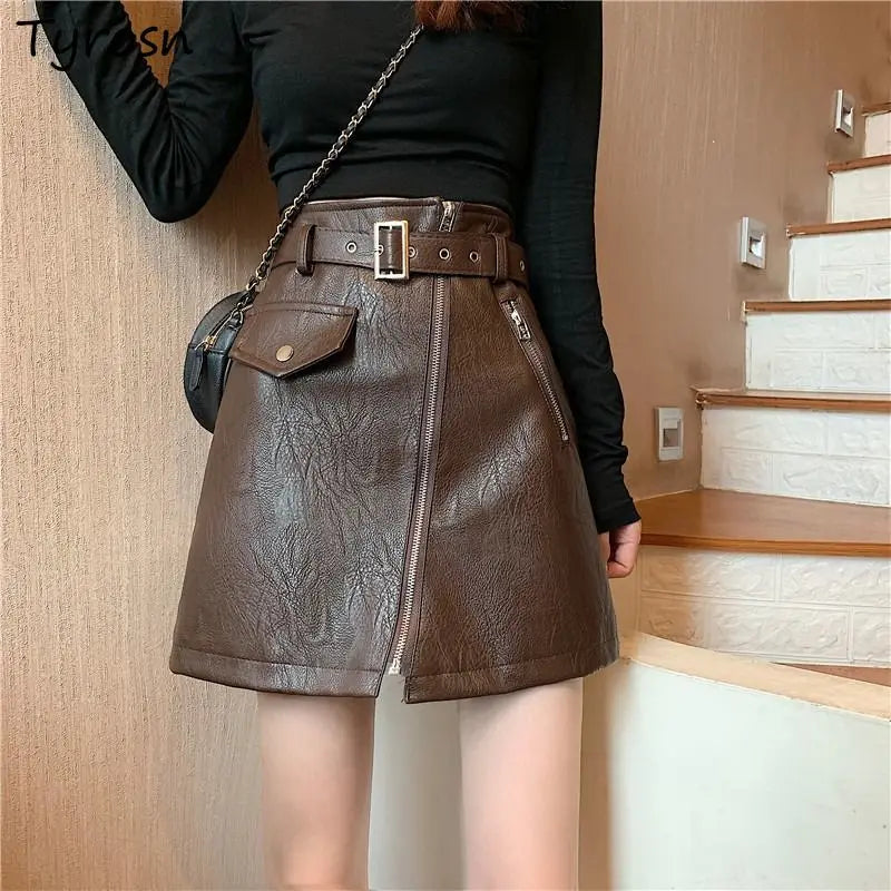 Women's Polyester High Waist Solid Pattern Casual Wear Skirts