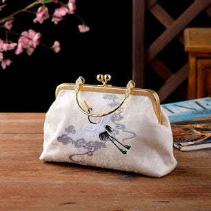 Women's Silk Hasp Closure Embroidery Pattern Vintage Handbag