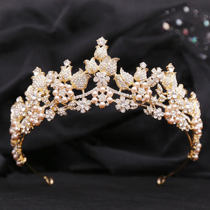 Women's Zinc Alloy Water Drop Pattern Tiaras Bridal Classic Crown