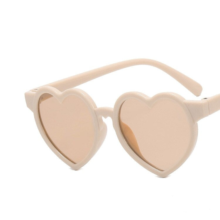 Kid's Resin Frame UV400 Protection Heart Pattern Sunglasses