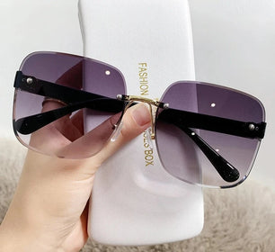 Women's Plastic Frame Acrylic Lens Square Shaped Sunglasses