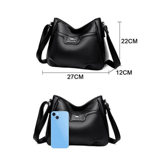 Women's PU Leather Solid Pattern Zipper Closure Shoulder Bag