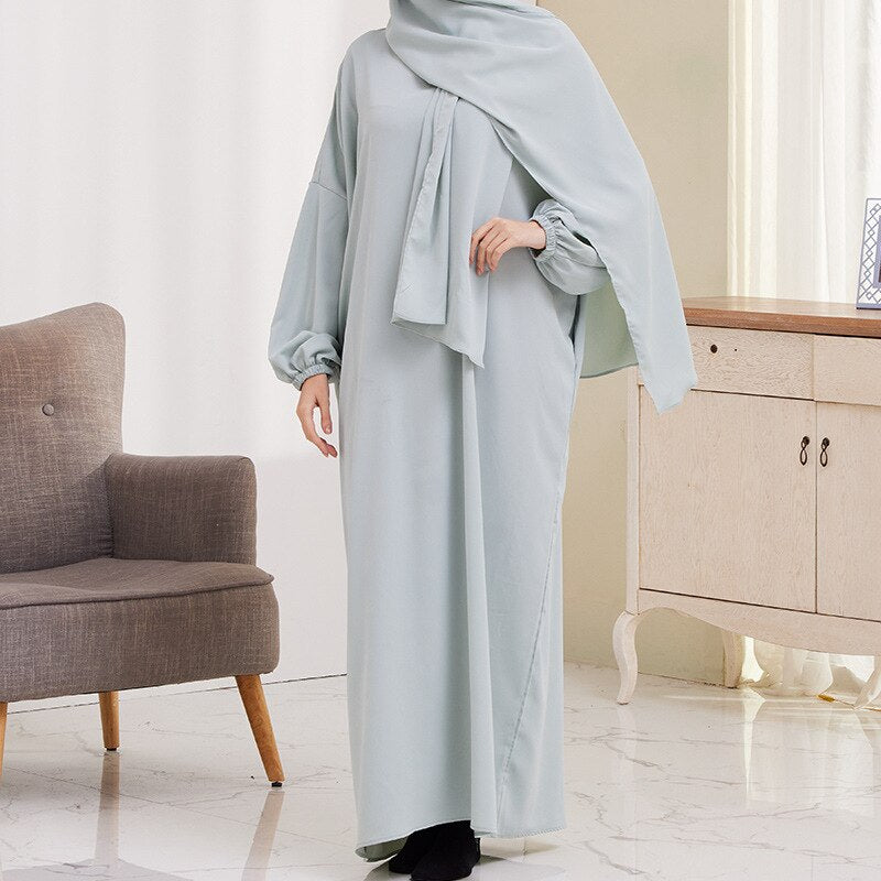 Women's Arabian Polyester Full Sleeve Solid Pattern Casual Abaya