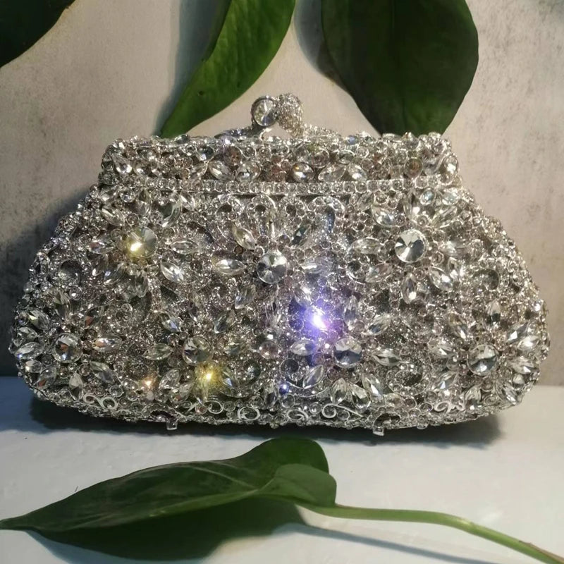 Women's Metallic Hasp Closure Rhinestone Pattern Wedding Clutch