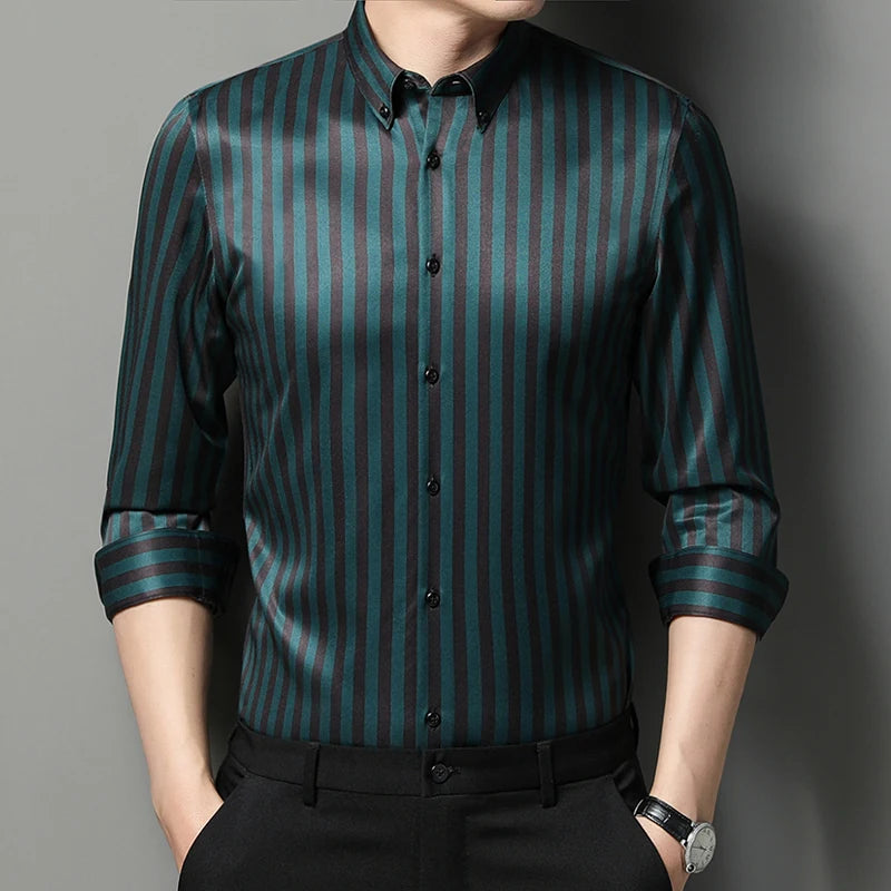 Men's Polyester Turn-Down Collar Full Sleeve Single Breasted Shirt