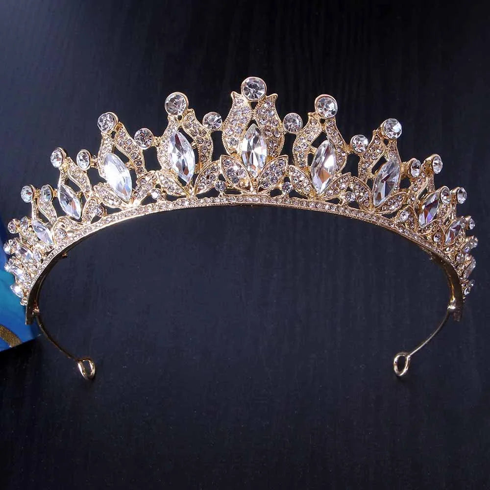 Women's Zinc Alloy Water Drop Pattern Tiaras Bridal Classic Crown