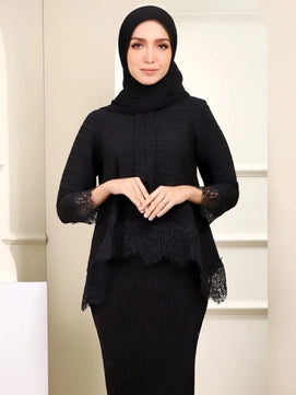 Women's Arabian Polyester Full Sleeves Embroidery Pattern Dress