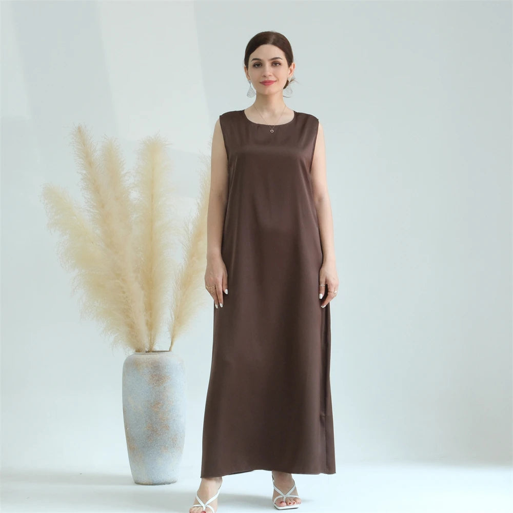 Women's Arabian Polyester Sleeveless Solid Pattern Casual Dresses