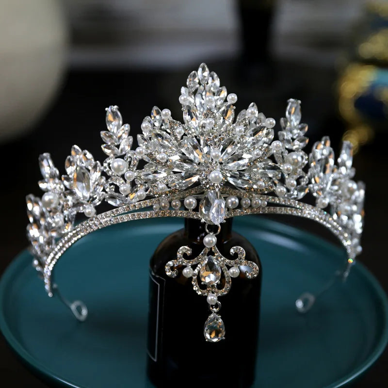 Women's Zinc Alloy Water Drop Pattern Tiaras Bridal Wedding Crown