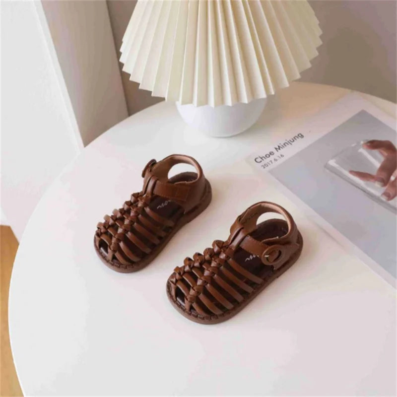 Kid's Leather Round Toe  Hook Loop Closure Solid Pattern Sandals