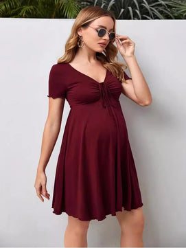 Women's Polyester V-Neck Short Sleeve Solid Maternity Dress