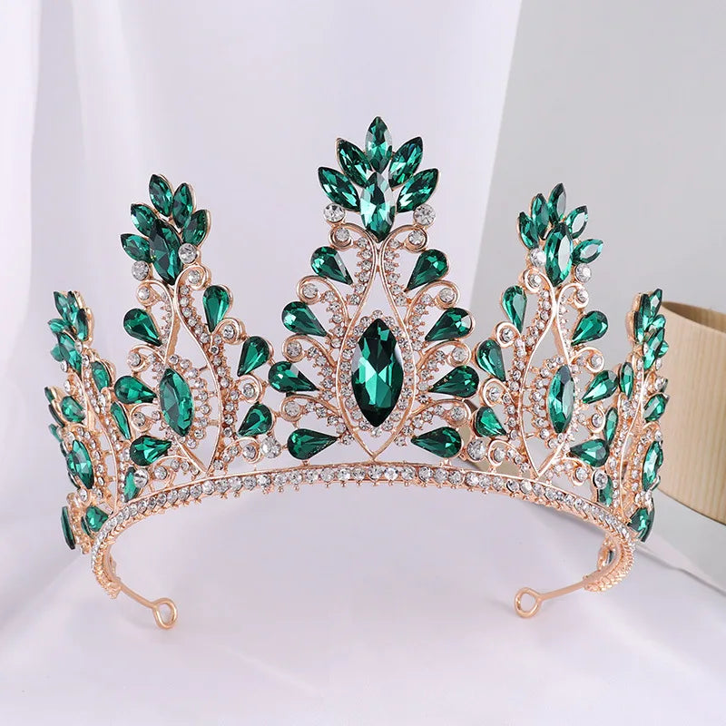 Women's Zinc Alloy Geometric Pattern Tiaras Bridal Classic Crown