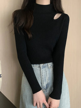 Women's Polyester Mock-Neck Long Sleeves Solid Pattern Sweater