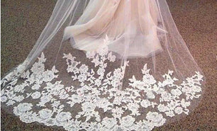 Women's Polyester Lace Edge One-Layer Trendy Bridal Wedding Veils