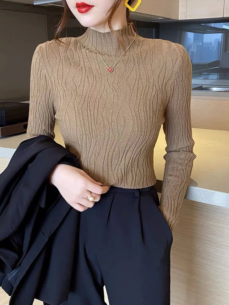 Women's Polyester Turtleneck Full Sleeves Knitted Pattern Sweater