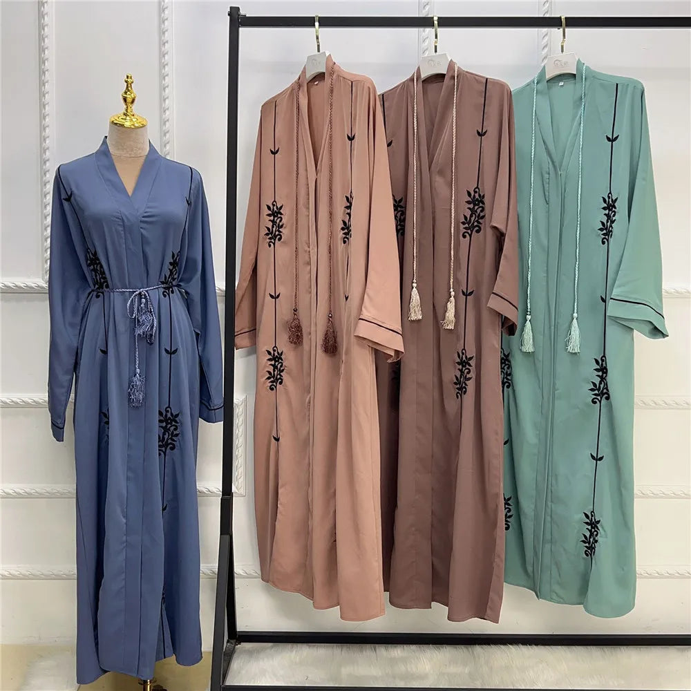 Women's Arabian Polyester Full Sleeve Embroidery Casual Abaya