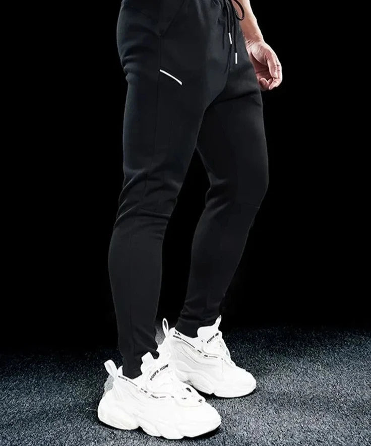 Men's Polyester Drawstring Closure Running Sportswear Trousers