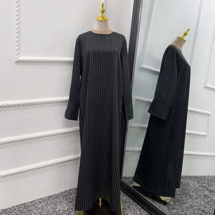 Women's Arabian Polyester Full Sleeve Striped Pattern Casual Abaya