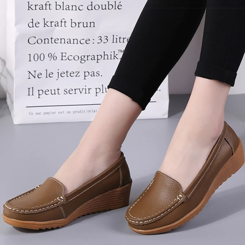 Women's Split Leather Round Toe Slip-On Closure Casual Shoes