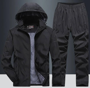 Men's Polyester Long Sleeves Solid Pattern Hooded Jacket Set