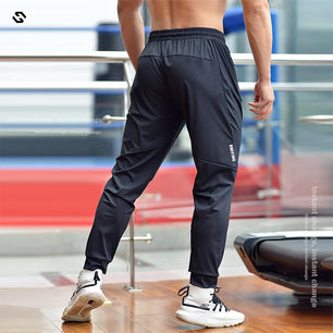 Men's Nylon Drawstring Closure Quick-Drying Gymwear Trousers