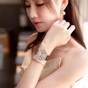 Women's Stainless Steel Case Buckle Clasp Quartz Round Watch