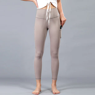 Women's Polyester Elastic Waist Full Length Solid Pattern Pant