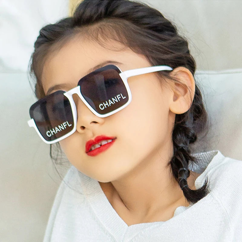 Kid's Polycarbonate Frame Square Shaped Vintage UV400 Sunglasses