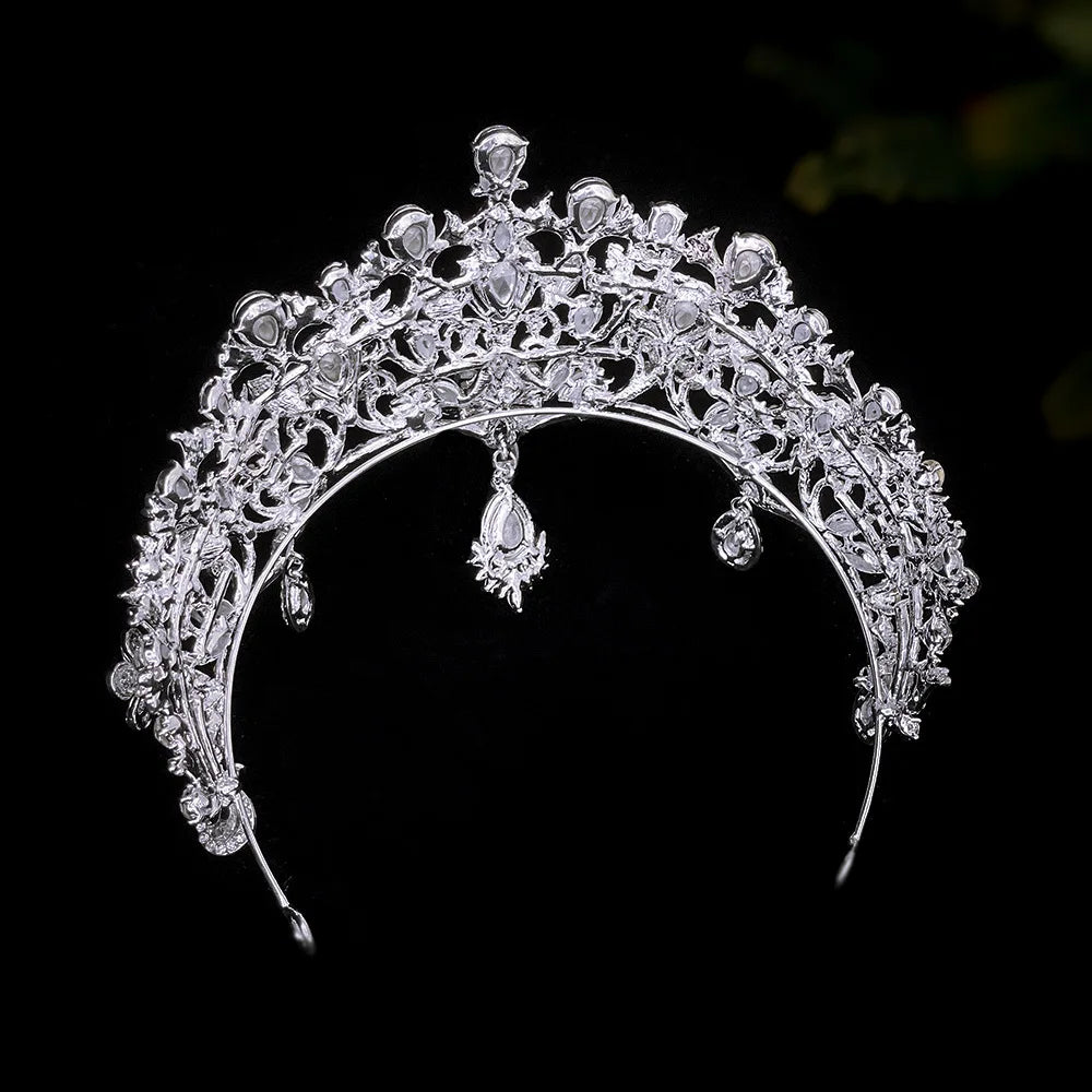 Women's Zinc Alloy Flower Pattern Tiaras Bridal Wedding Crown