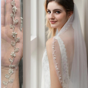 Women's Polyester Bead Edge One-Layer Fingertip Wedding Veils