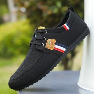 Men's Canvas Round Toe Lace-up Closure Breathable Casual Shoes