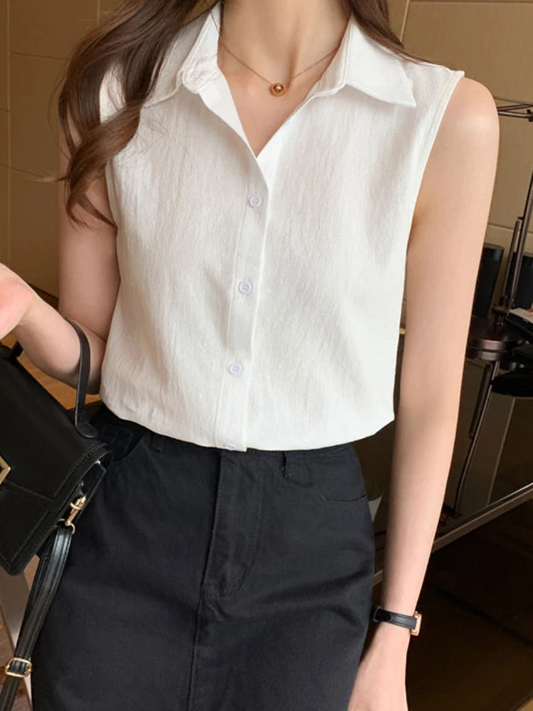 Women's Polyester Turn-Down Collar Sleeveless Casual Wear Blouse