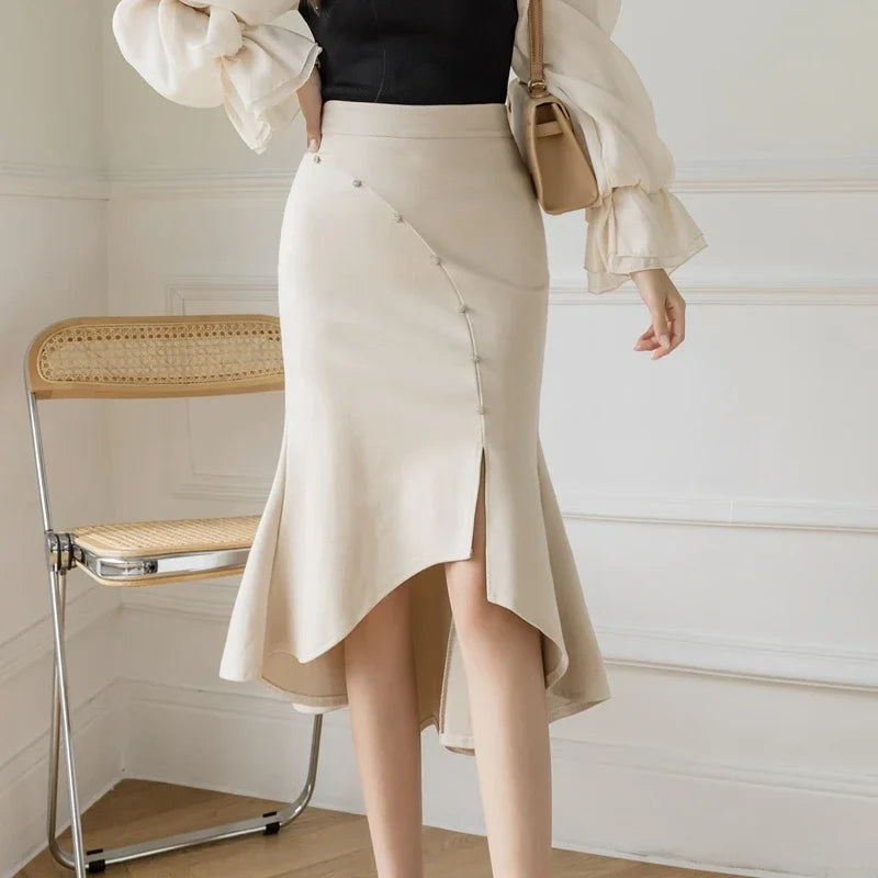 Women's Polyester High Waist Solid Pattern Casual Wear Skirts