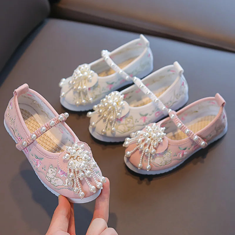 Kid's Cotton Fabric Round Toe Embroidery Anti-Slippery Shoes