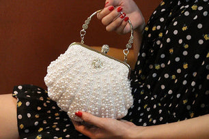 Women's Felt Pearl Pattern Rhinestone Classic Wedding Clutch