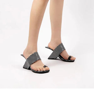 Women's Patent Leather Open Toe Slip-On Closure Casual Slippers