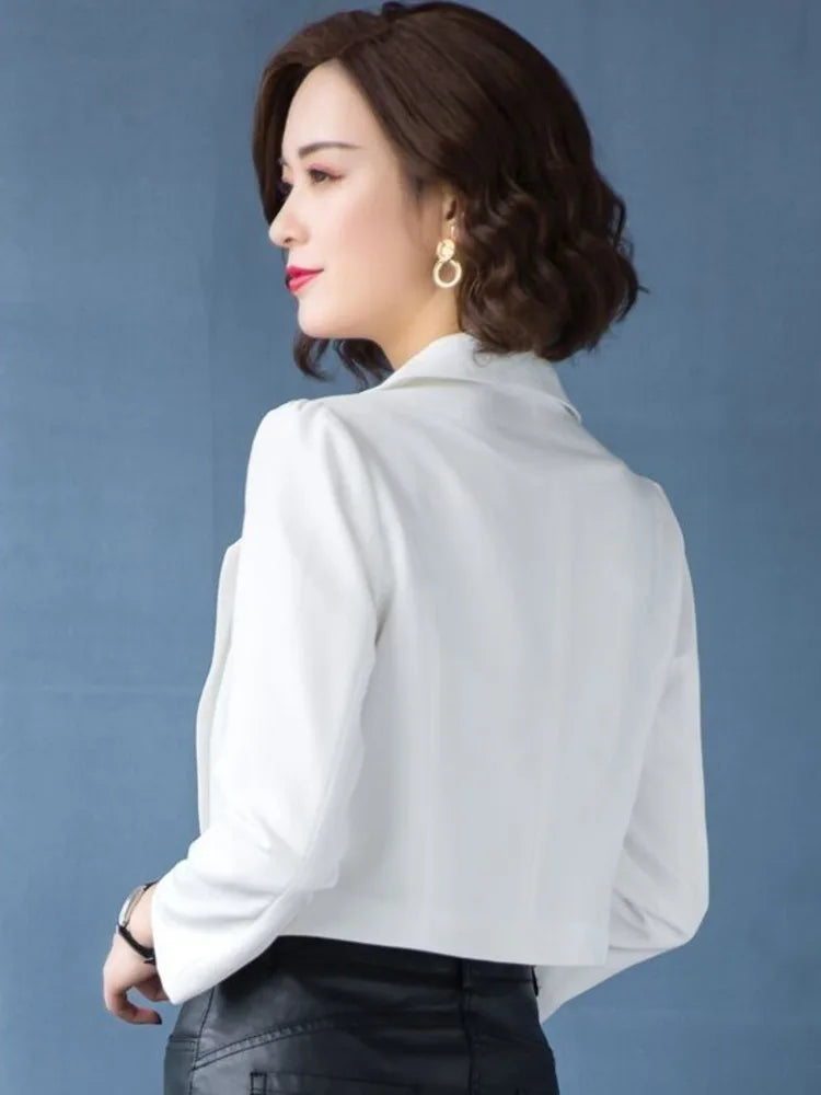 Women's Notched Polyester Full Sleeves Solid Pattern Blazer